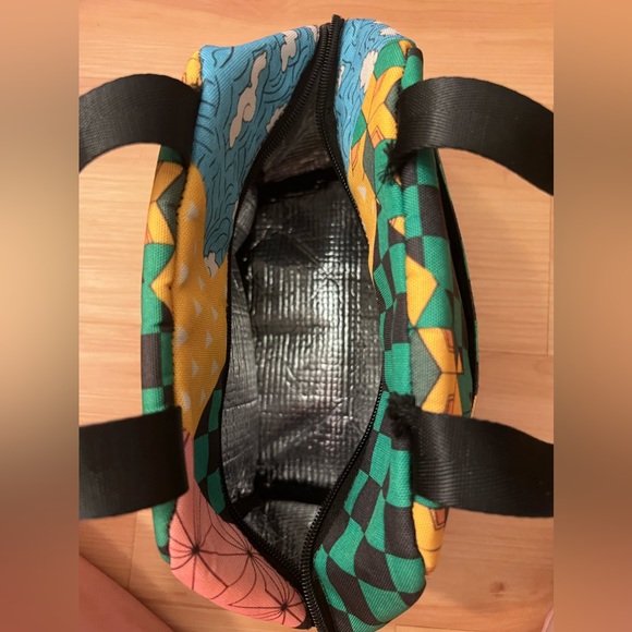 Demon Slayer Lunch Box - Picture 2 of 4